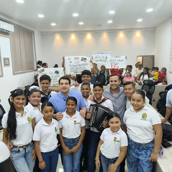 Valledupar fortalece su identidad cultural con la aprobación de la Cátedra Vallenata en colegios oficiales