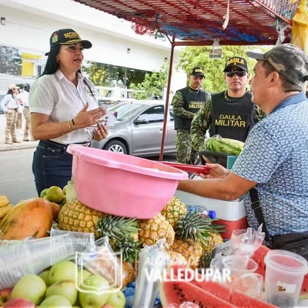 Alcaldía de Valledupar fortalece la cultura ciudadana y la prevención con vendedores ubicados en espacio…